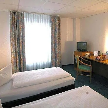 Center Drive Otel